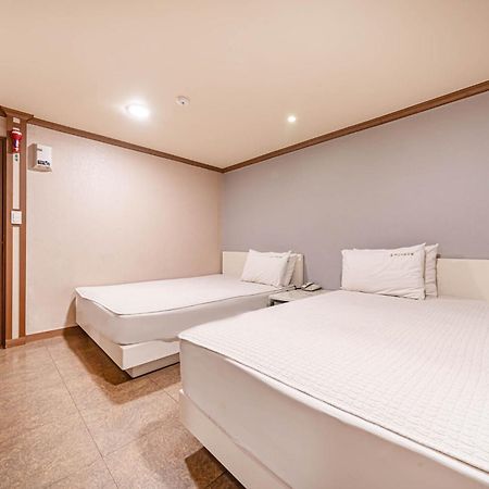 Top Motel Pusan Zewnętrze zdjęcie