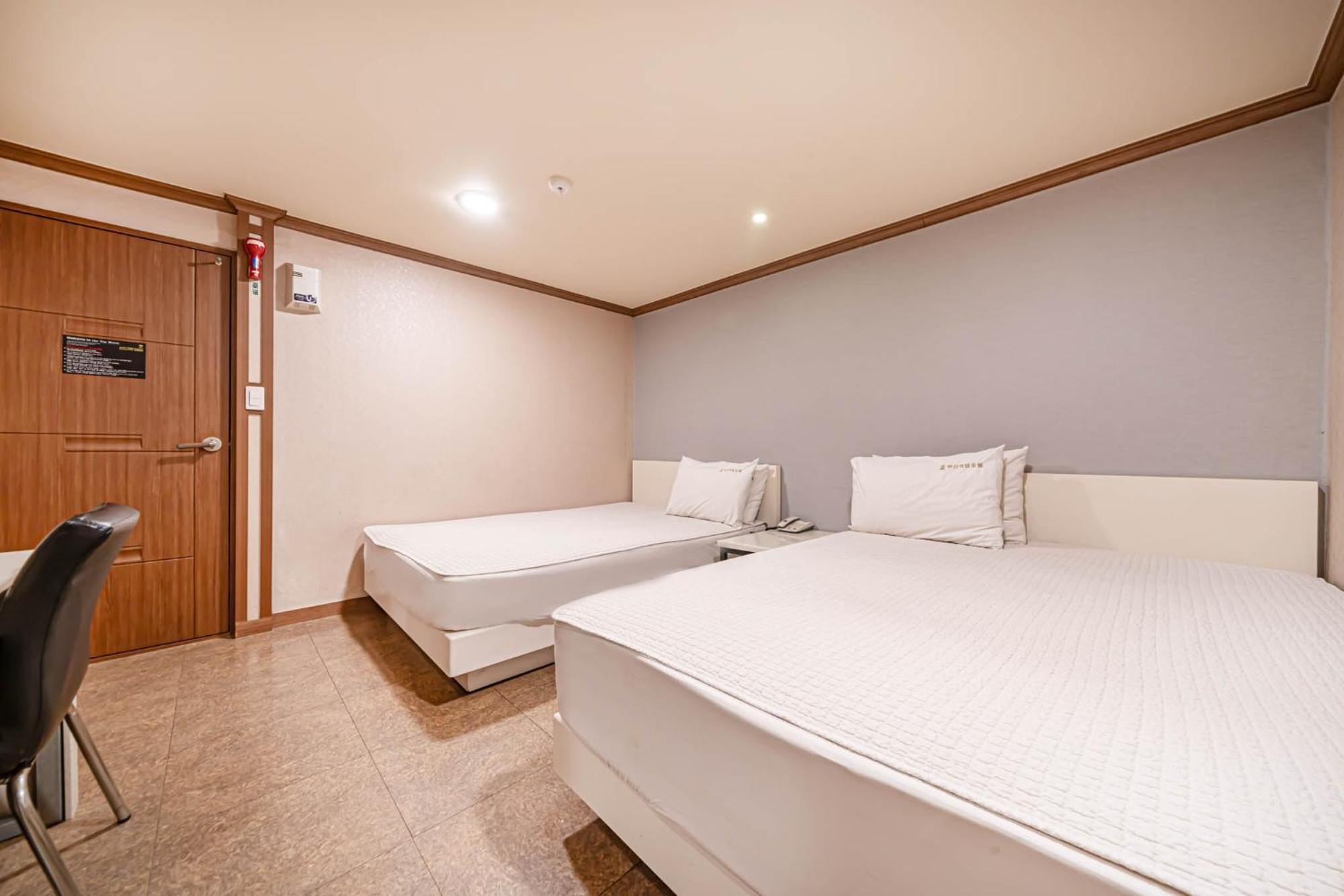 Top Motel Pusan Zewnętrze zdjęcie
