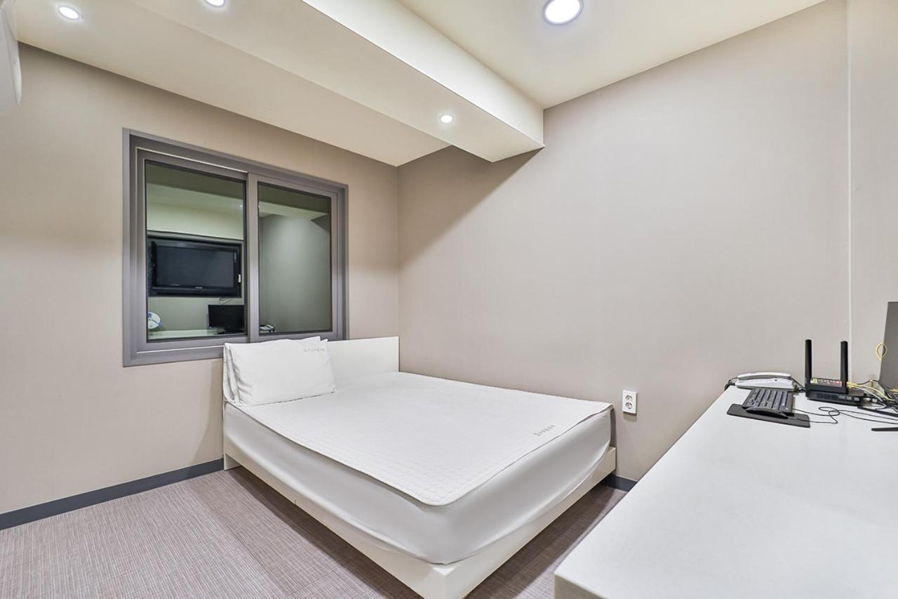 Top Motel Pusan Zewnętrze zdjęcie