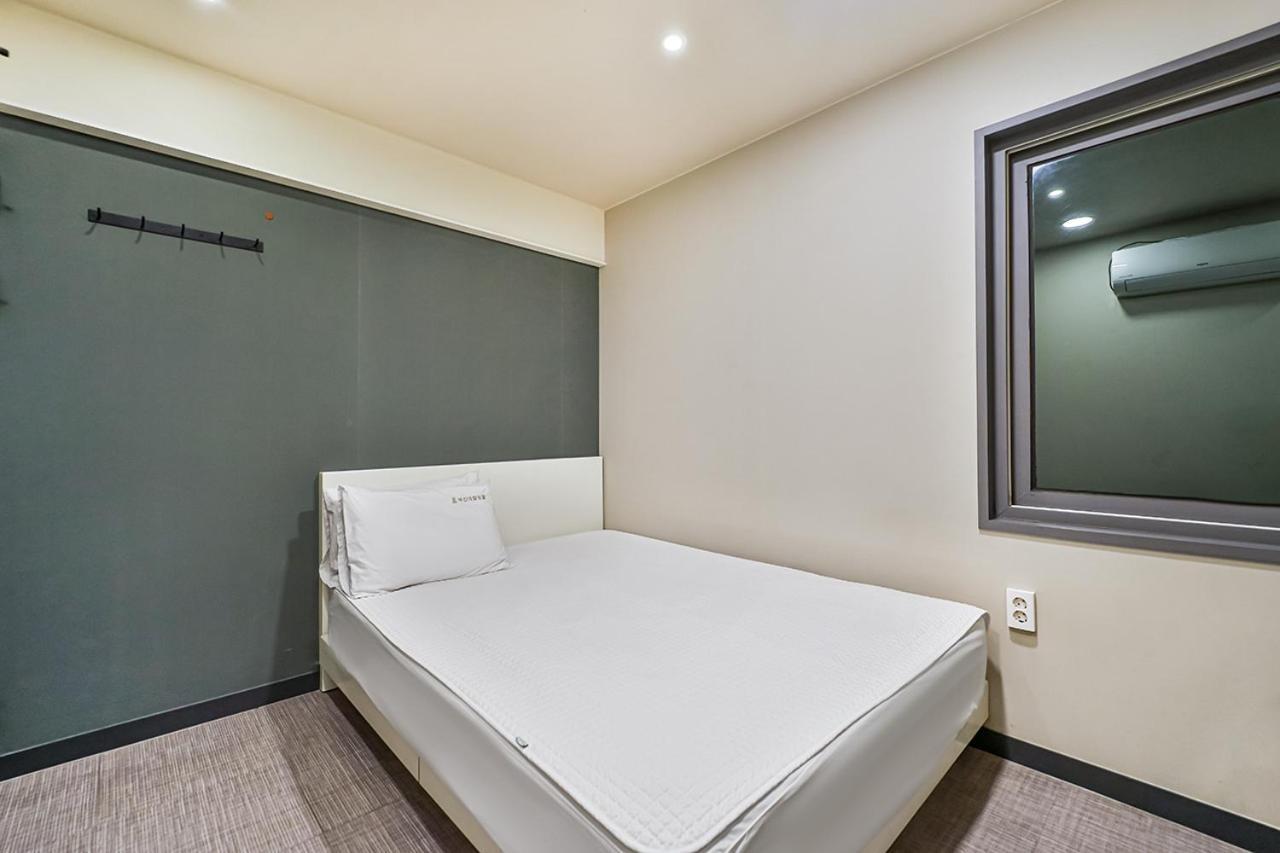 Top Motel Pusan Zewnętrze zdjęcie