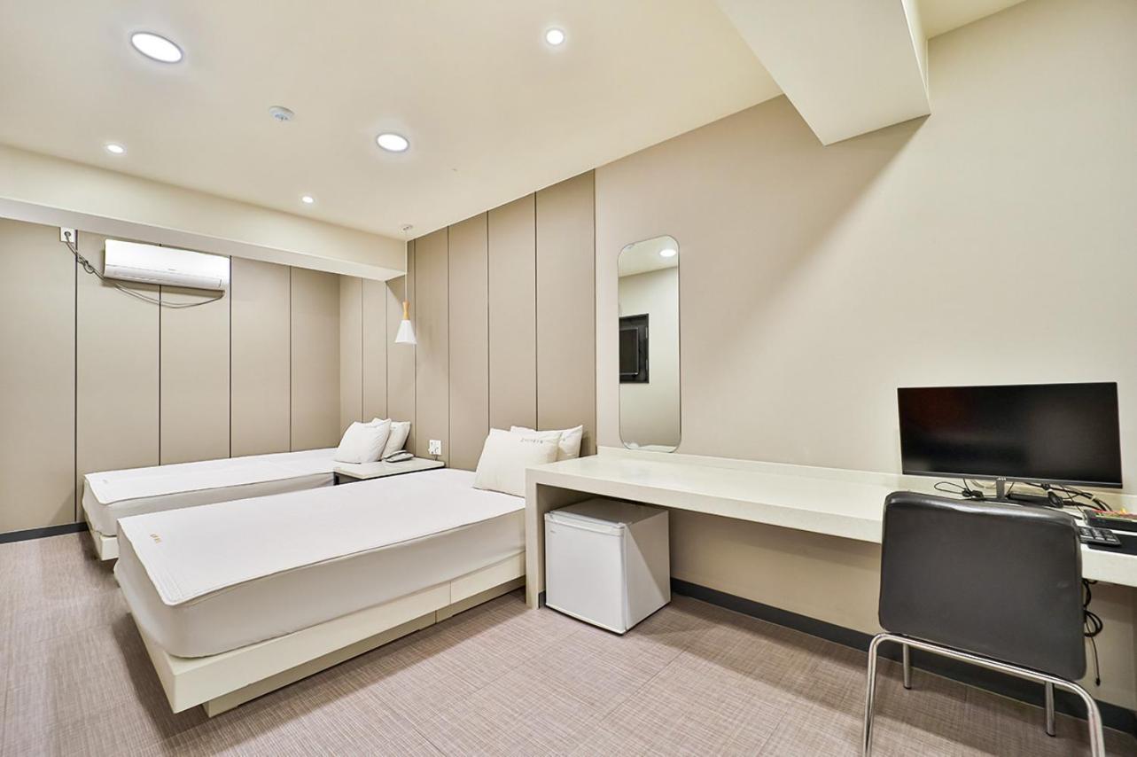 Top Motel Pusan Zewnętrze zdjęcie