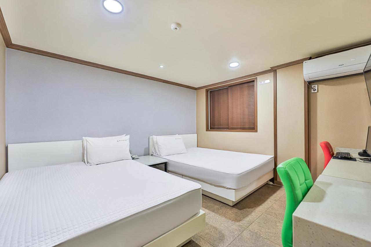 Top Motel Pusan Zewnętrze zdjęcie